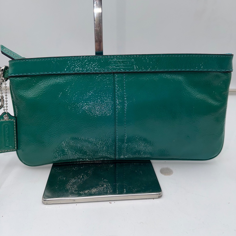 Coach Teal Green Patent Leather Wristlet Clutch Bag Glossy Crinkle Finish** - Picture 1 of 12